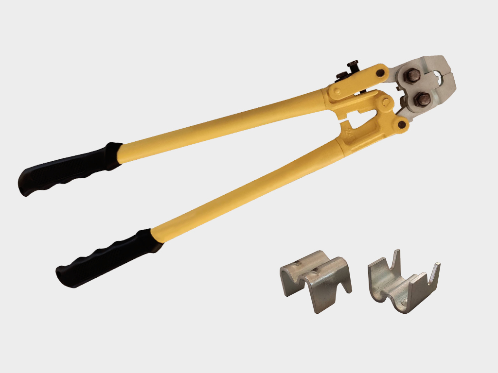 Скобообжимной инструмент и клипсы применяются для возведения заборов-габионов, наращивания высоты ограждения или крепления противоподкопной сетки с таким же диаметром прутка.